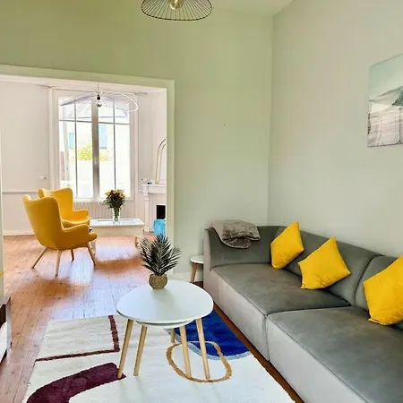 Ferienhaus Pomponnette *